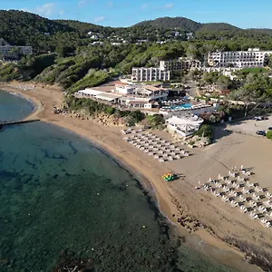 Invisa Club Cala Blanca Es Figueral